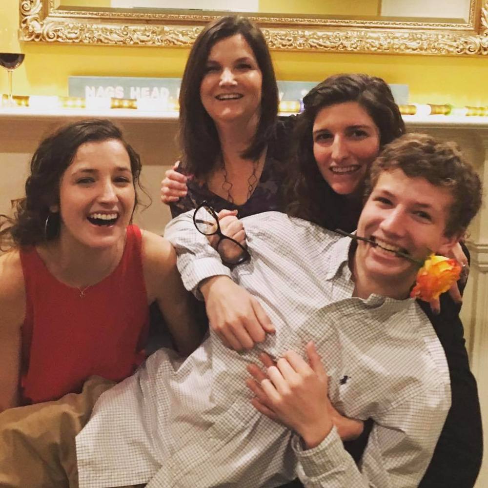 Meet your Posher, Cherie